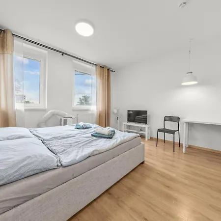Apartamento Ac 1 Apartment, Hraničná 36