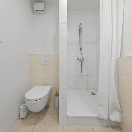 Ac 1 Apartment, Hraničná 36 *