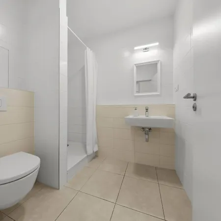 Ac 1 Apartment, Hraničná 36 Apartamento